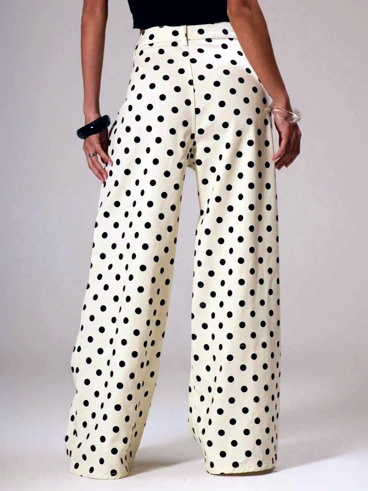 Women's Denim Polka-Dot Relaxed-Fit Mid-Rise Straight-Leg Jeans - product detail view 9