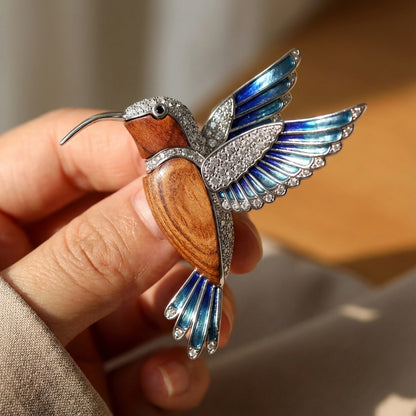 Vintage design enamel-painted natural wood hummingbird brooch pendant
