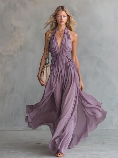 Robe longue en mousseline élégante et stylée avec col montant et décolleté en V sans manches