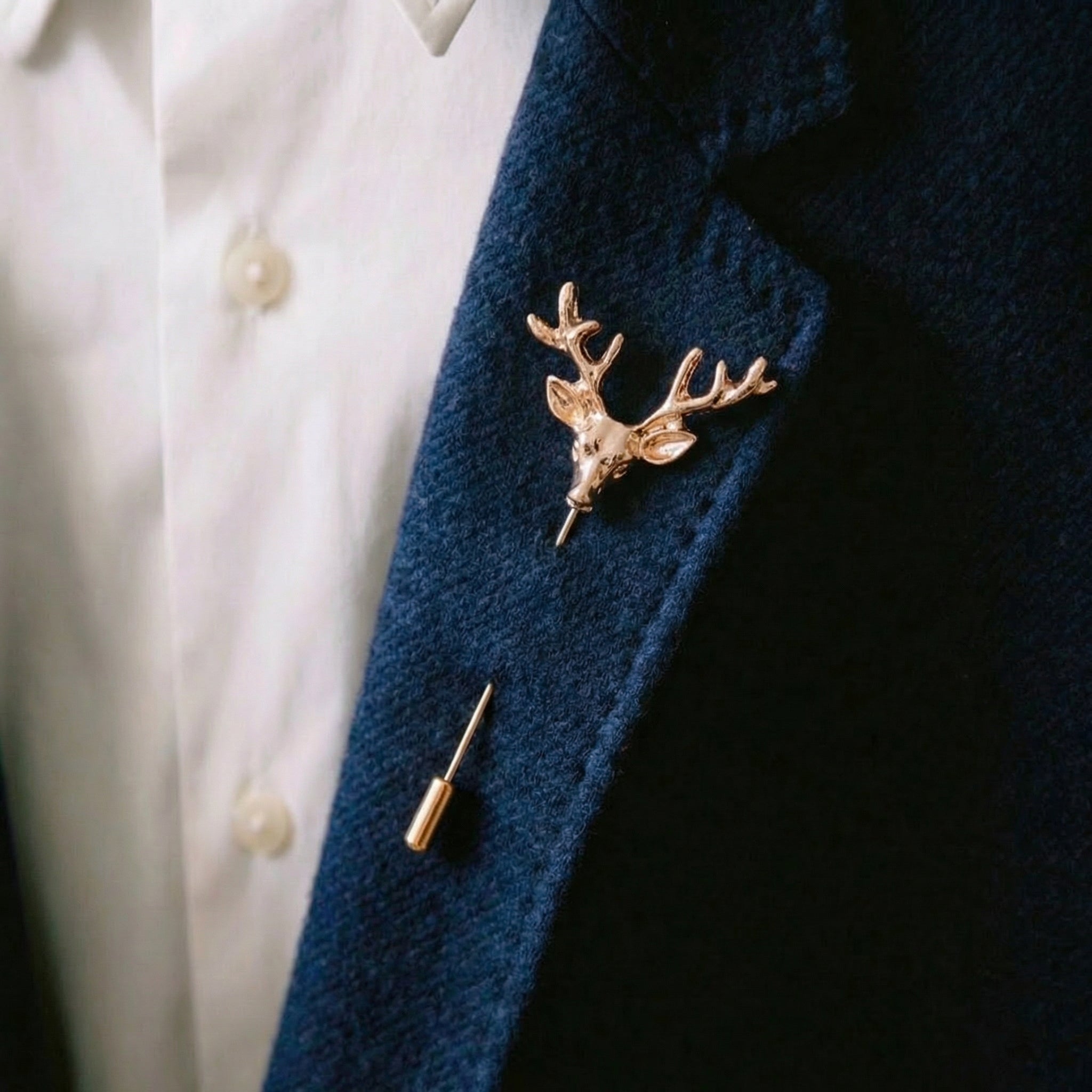 Deer antler design men's suits lapel pin