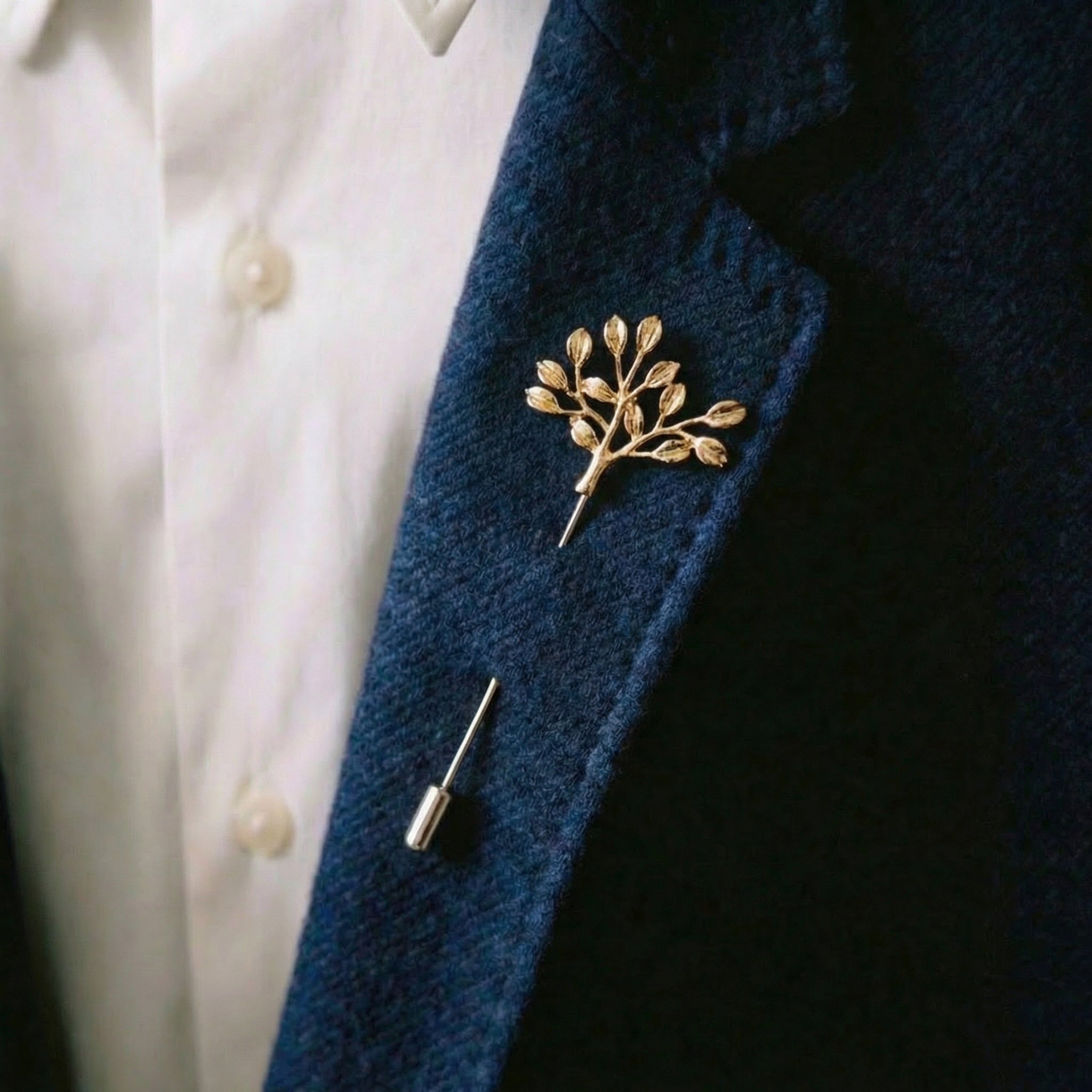 Original tree design men's suits lapel pins,
