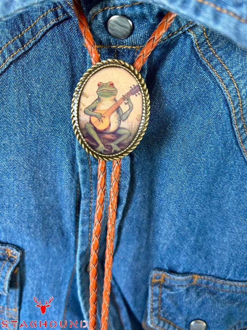 Banjo Frog Bolo Tie: Western Leather Necktie, Country Music Gift