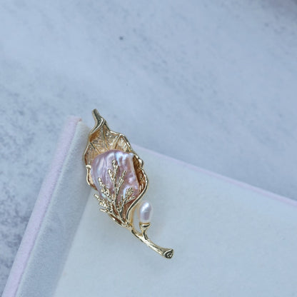 Golden Baroque Pearl Pin,Light Purple Freshwater Pearl,Leaf branch pearl brooch,Baroque pearl flower brooch,Brooch pin