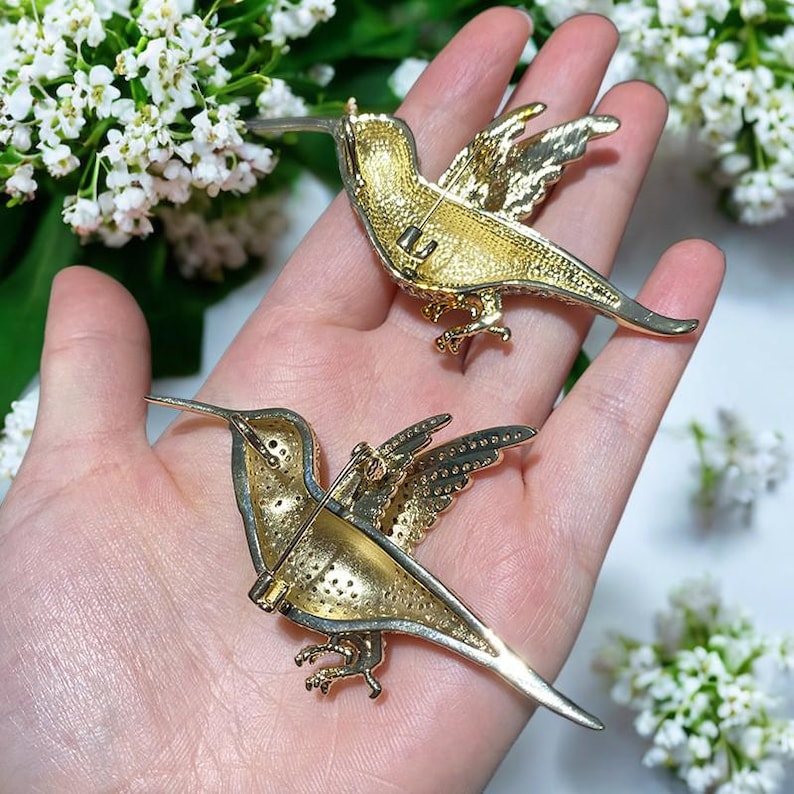 Vintage elegant hummingbird brooch, handmade alloy zircon hummingbird jewelry gift for mother