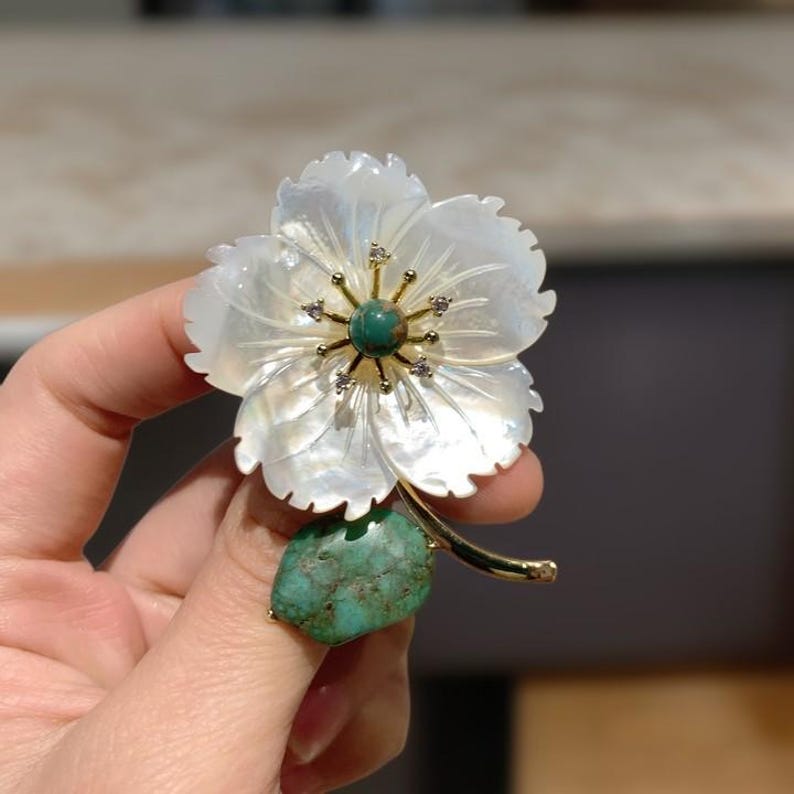 Mother-of-pearl cherry blossom brooch