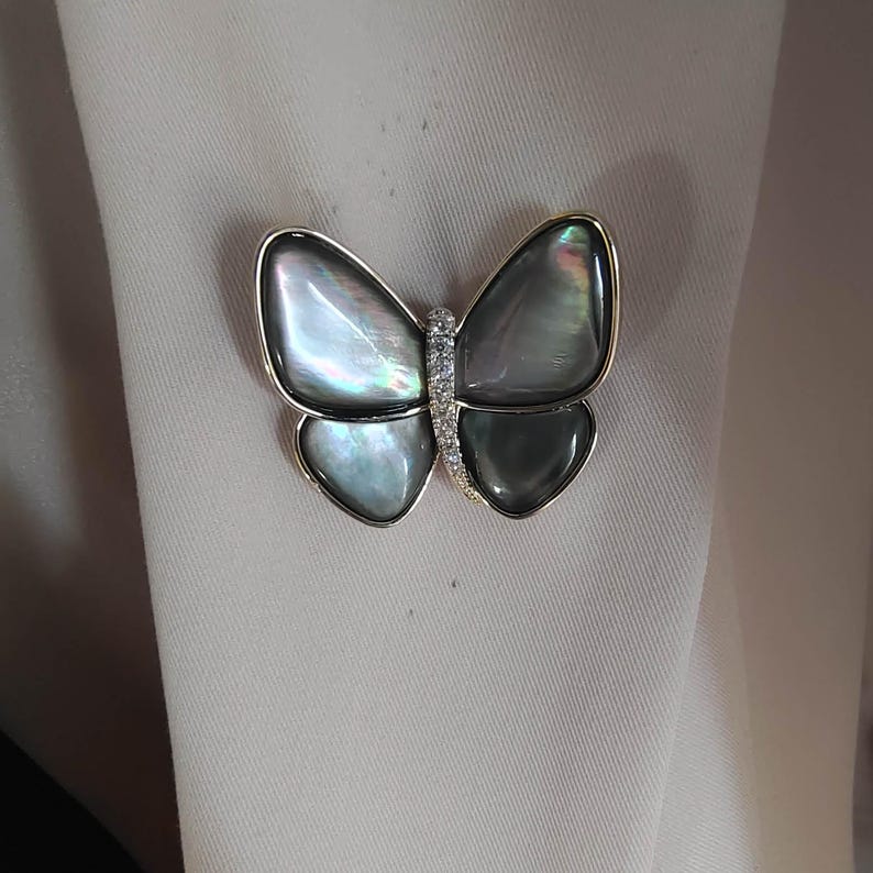 Mother of Pearl Shell Butterfly Brooch Gift Corsage