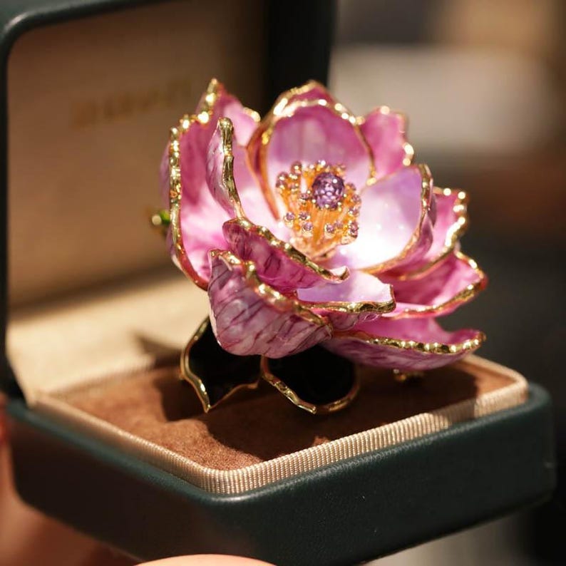 Original Luxury Jewelry Enamel Peony Brooch with Gift Box