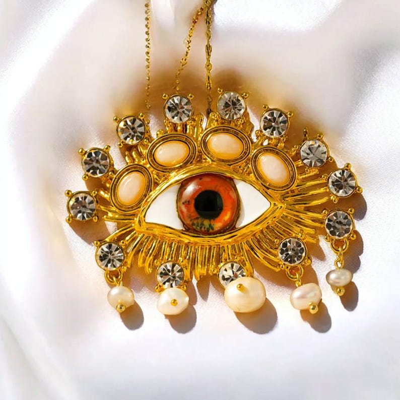 Baroque Pearl Devil's Eye Brooch Design Corsage, personalized eye brooches