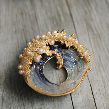 Hand-Painted Starry Sky Wave Brooch: Pearl Ocean Pendant