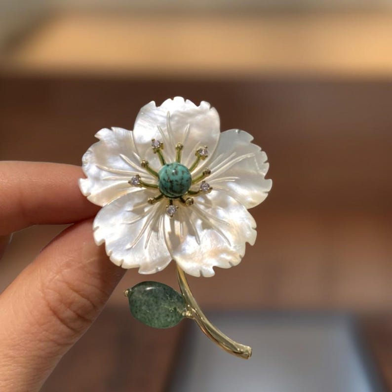 Mother-of-pearl cherry blossom brooch