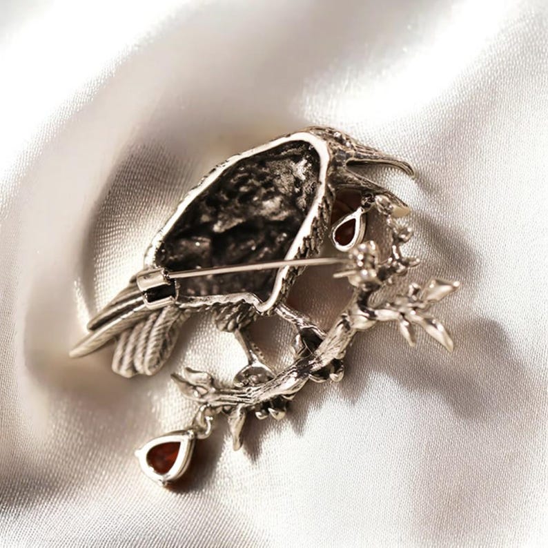 Vintage Crow Brooch: Distressed Design with Red Rhinestone - Halloween Jewelry