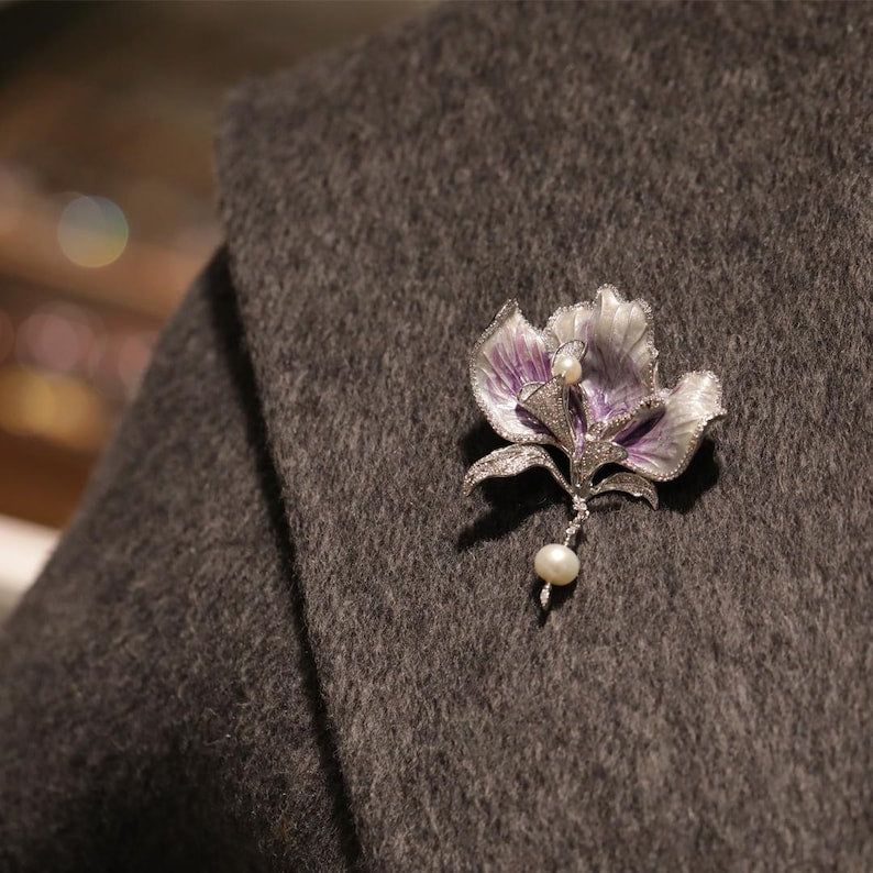 Natural pearl jasmine brooch High-end luxury exquisite wedding brooch