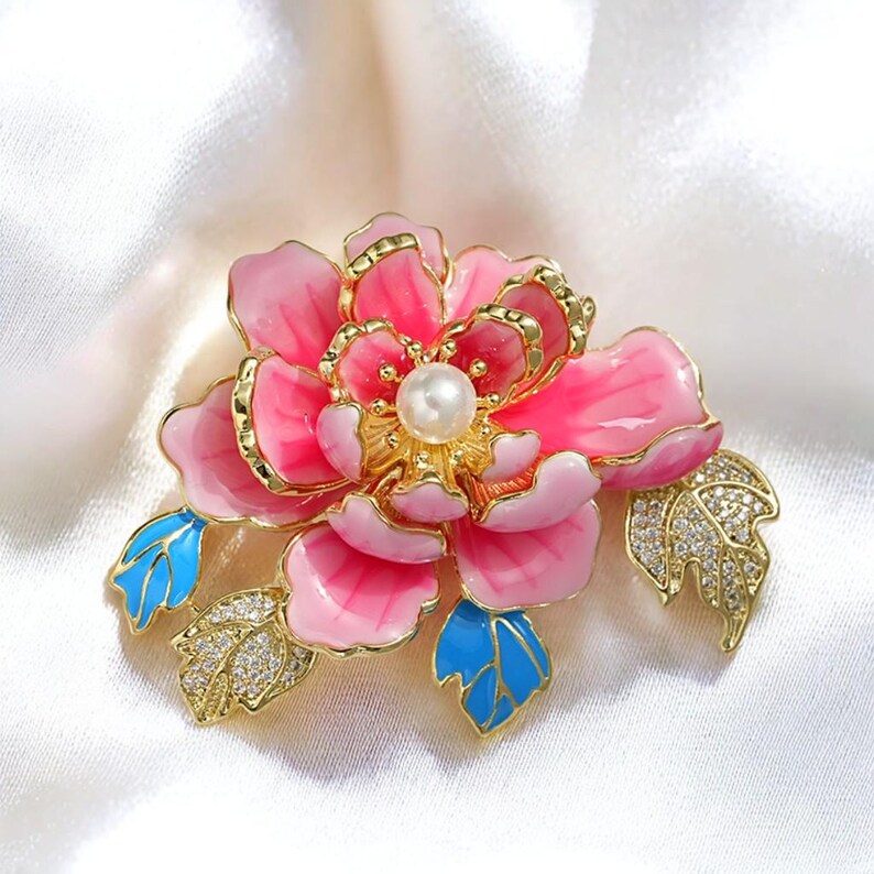 Enamel peony pearl brooch, copper inlaid zircon shell beads jewelry gift