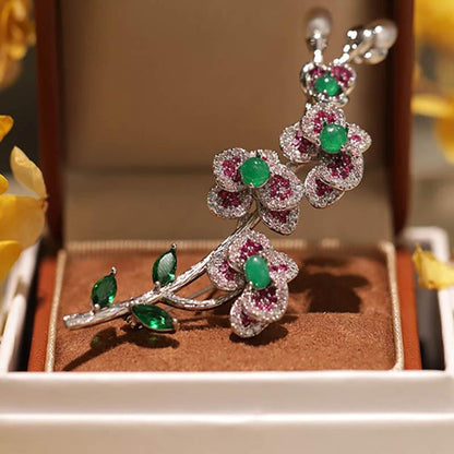 Luxurious green agate freshwater pearl plum blossom brooch