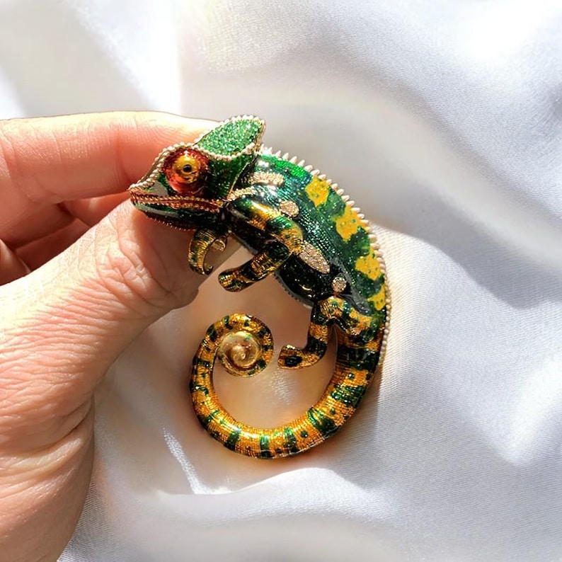 Enamel lizard chameleon brooch, green vintage insect brooch or pendant gift with box