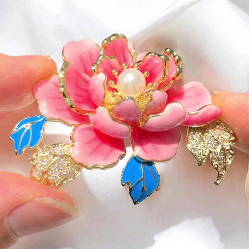 Enamel peony pearl brooch, copper inlaid zircon shell beads jewelry gift