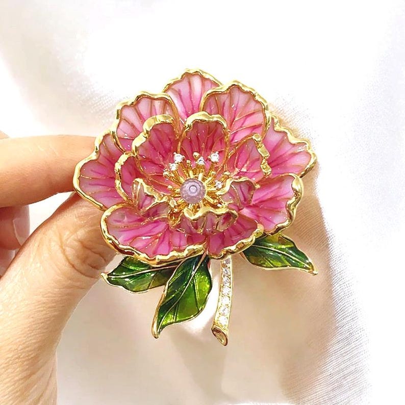 Red peony brooch, zircon inlaid copper brooch gift green oil dripping leaves