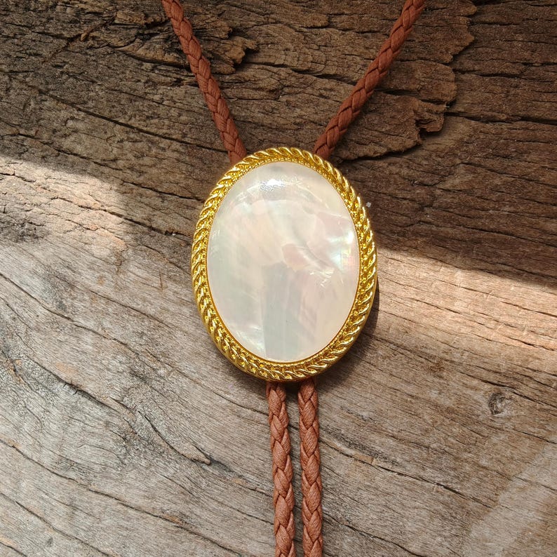 Bolo Tie en Nacre - Collier de Mariage pour Hommes Femmes Garçons d'honneur Marié - Cravate Cowboy Western