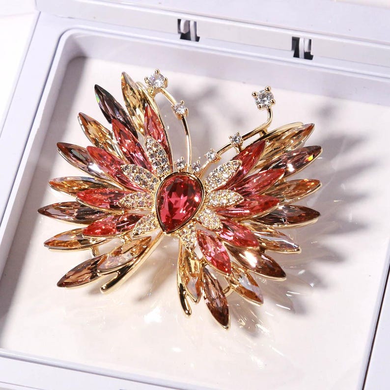 Flashing gradient crystal butterfly brooch original design handmade brooch and pendant gfit