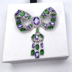 Palace retro tassel bow brooch, inlaid with green and purple crystals, pendant tassel design