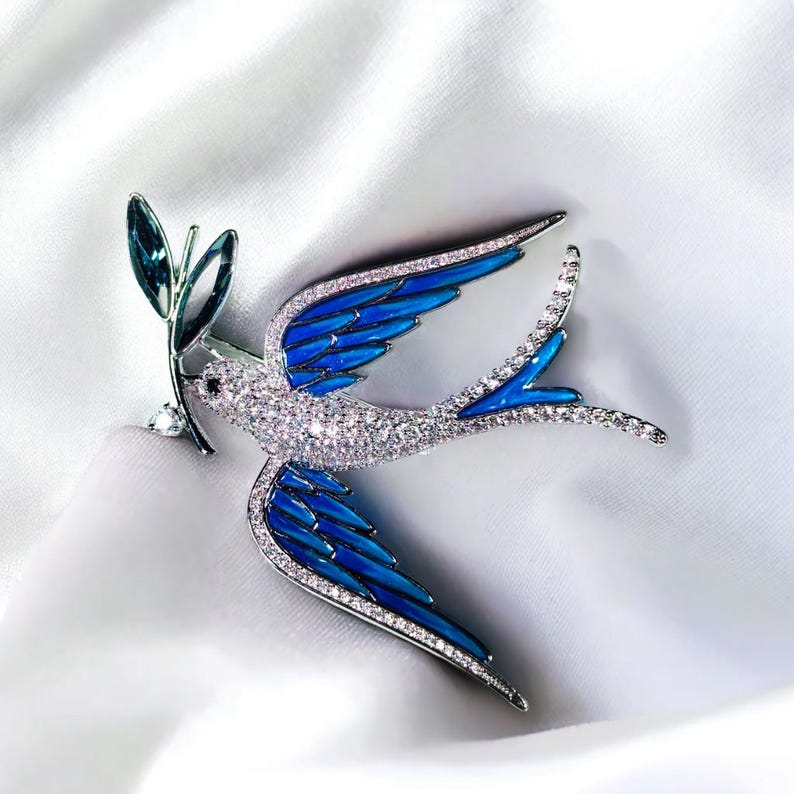 Original blue swallow base oil corsage, vintage enamel brooches or pendants jewelry gift