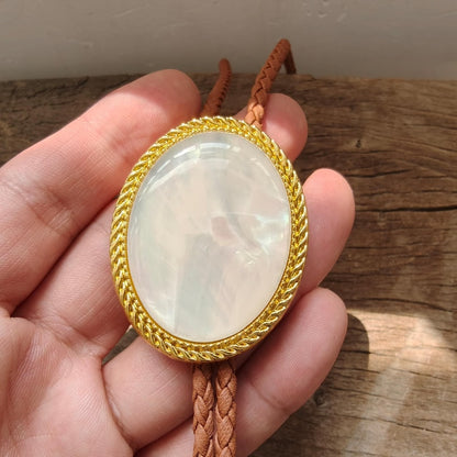 Bolo Tie en Nacre - Collier de Mariage pour Hommes Femmes Garçons d'honneur Marié - Cravate Cowboy Western