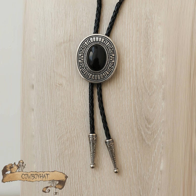Vintage Horse Rider Cowboy Bolo Tie Western Rodeo Necktie for Men Leather Cord Necklace Accessories Men's Necklace Gift for Dad Gift for Him
