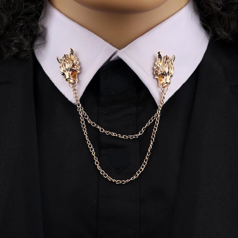 Wolf Head Chain Brooch: Gold or Silver Unisex Lapel Pin