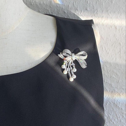 Pearl Bow Brooch: Zircon Gem, Brass Pin, Wedding Jewelry