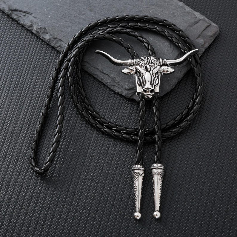 Vintage Silver Bullhead Bolo Tie, Cowboy Bolo Tie, Western Bolo Tie, Western Cowboy Bolo Tie for Men, Gift for Him, Anniversary Gifts