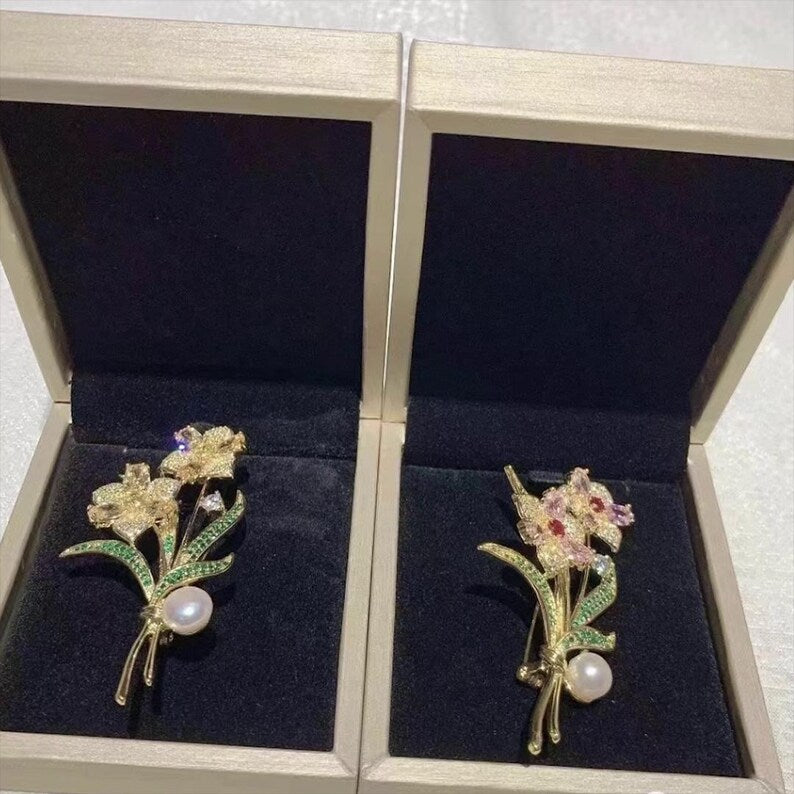 Vintage Rose Brooch: 18k Gold Plated Zircon Floral Pin Pendant