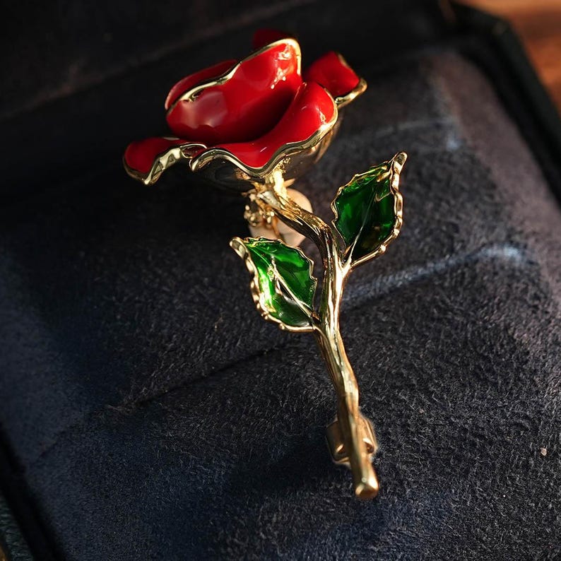 Valentine's Day gift red rose brooch handmade enamel oil drip rose pin gift