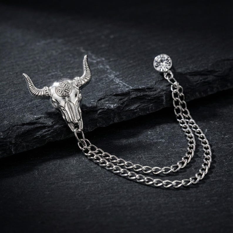 Gold bow brooch, gold bow lapel pin, tassel style, men's brooch, groom's gift, suit accessory, shirt button, men's accessory