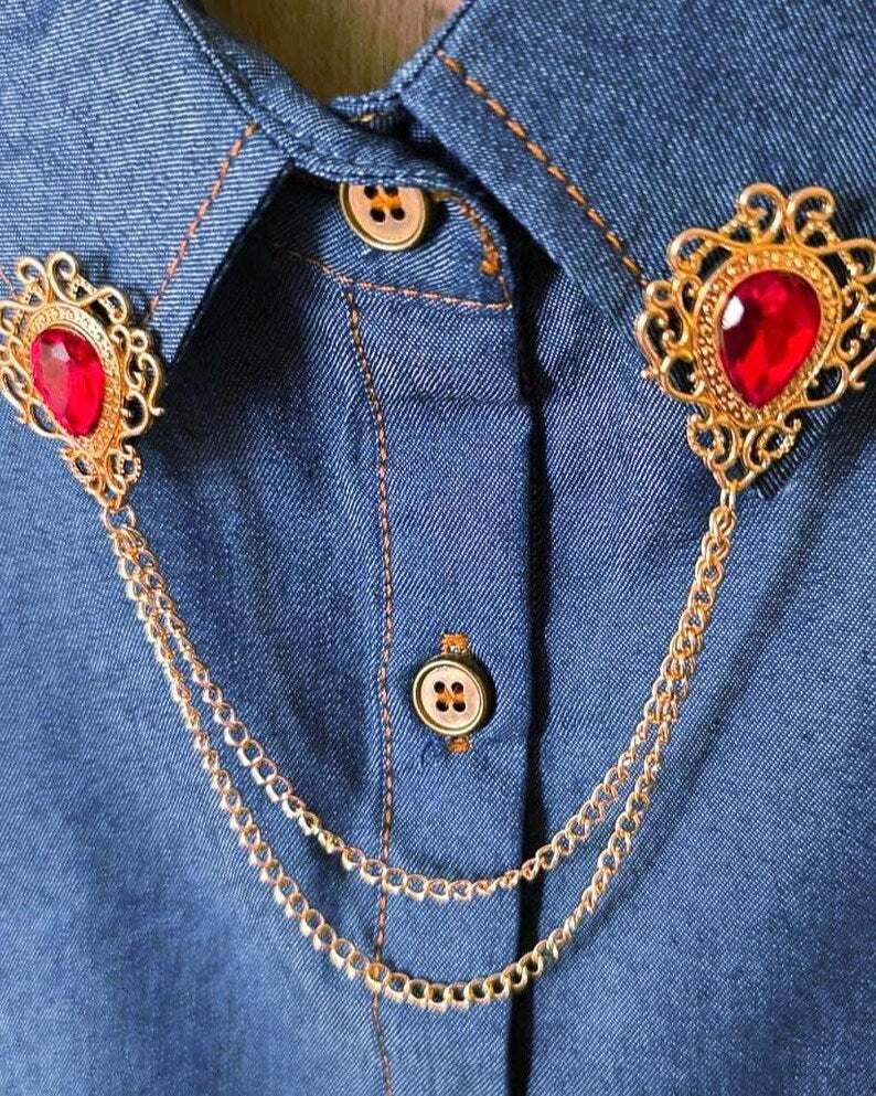 Vintage Style Collar Chain Pin | Gothic Stone Lapel Brooch