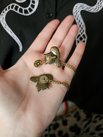 Collar Pin Double Chain. Collar Chain. Collar Pin. Fox Collar Pins. Collar Clips. Collar Pendant. Lapel pins. Nature. Animals. Vintage style