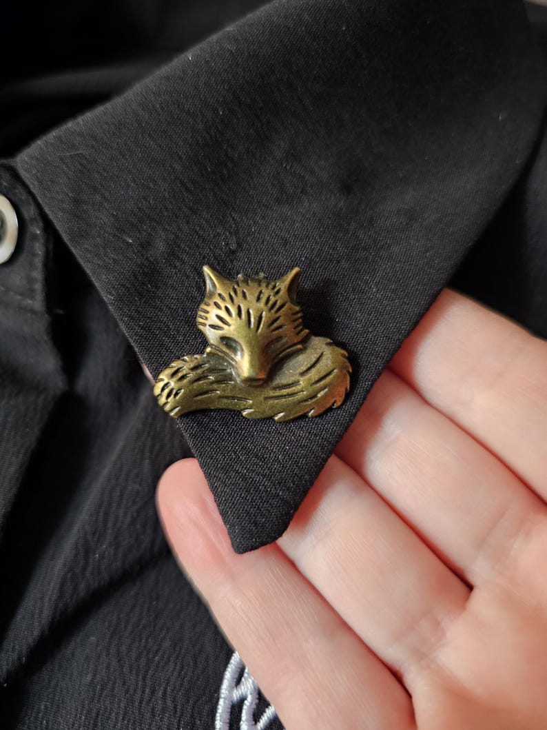 Collar Pin Double Chain. Collar Chain. Collar Pin. Fox Collar Pins. Collar Clips. Collar Pendant. Lapel pins. Nature. Animals. Vintage style