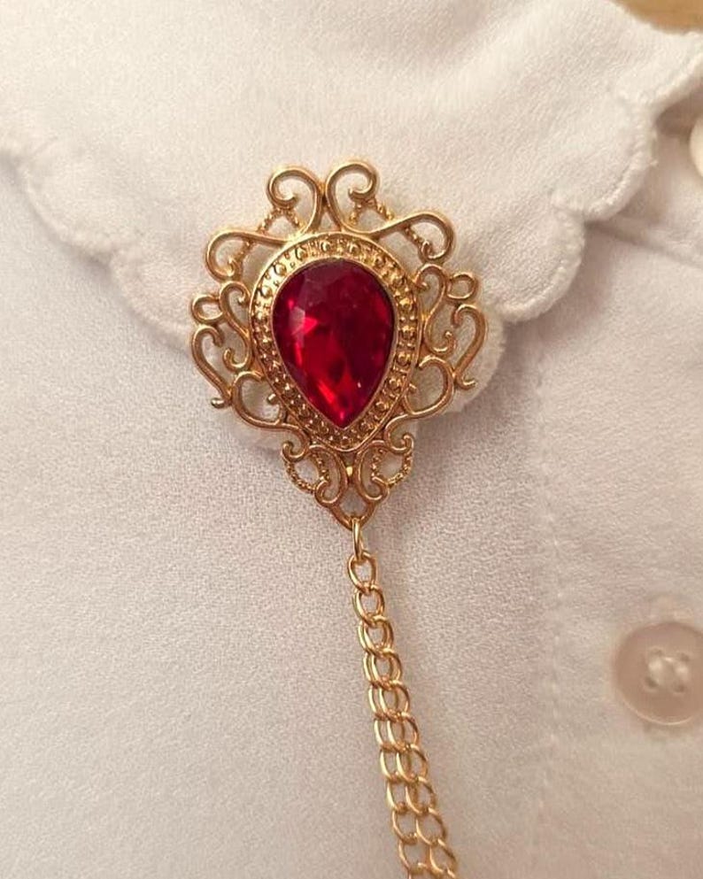 Vintage Style Collar Chain Pin | Gothic Stone Lapel Brooch