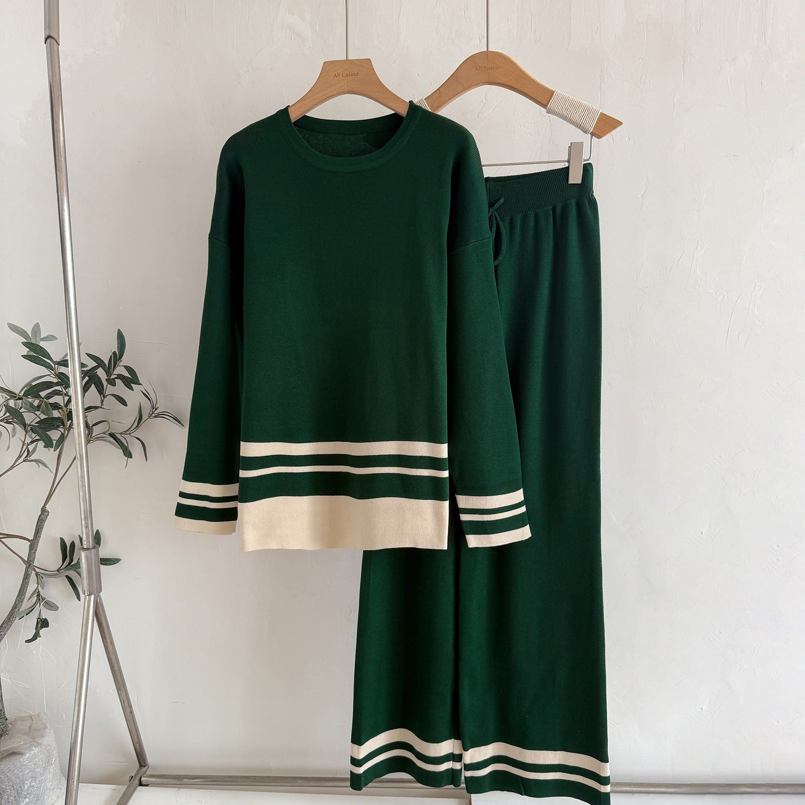 Cozy Stripe Hem 2-Piece Knit Set - Crewneck Long Sleeve Sweater & High-Waist Wide Leg Pants Lounge Set