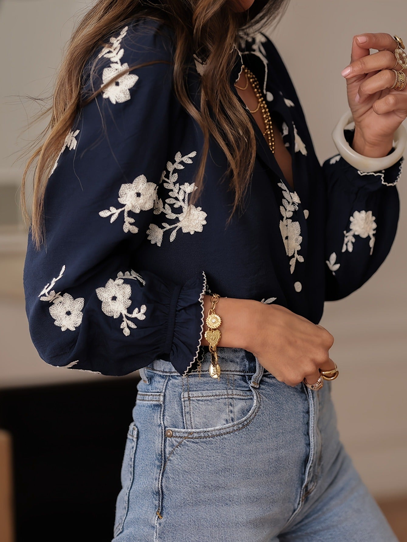 Vintage Floral Embroidered Blouse - Elegant Long Sleeve V-Neck Button-Down Shirt for Women