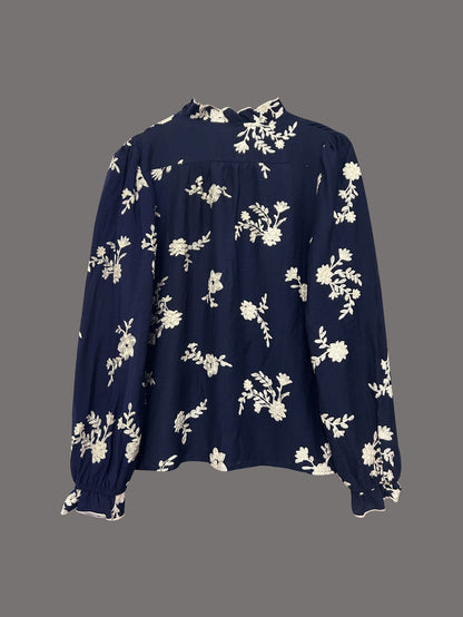 Vintage Floral Embroidered Blouse - Elegant Long Sleeve V-Neck Button-Down Shirt for Women