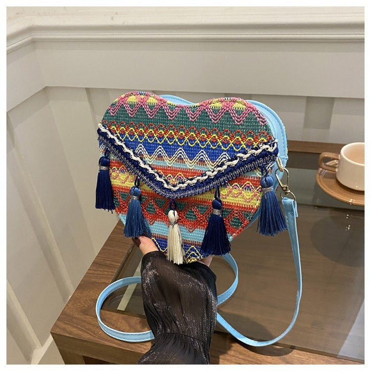 Bohemian Heart-Shaped Woven Crossbody Bag - Vintage Aztec Tribal Beach Purse with Tassels for Women
