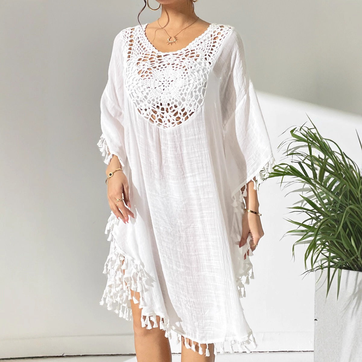 PromiseGift Caftan bohème en crochet et dentelle - Cache-maillot de plage blanc à pompons
