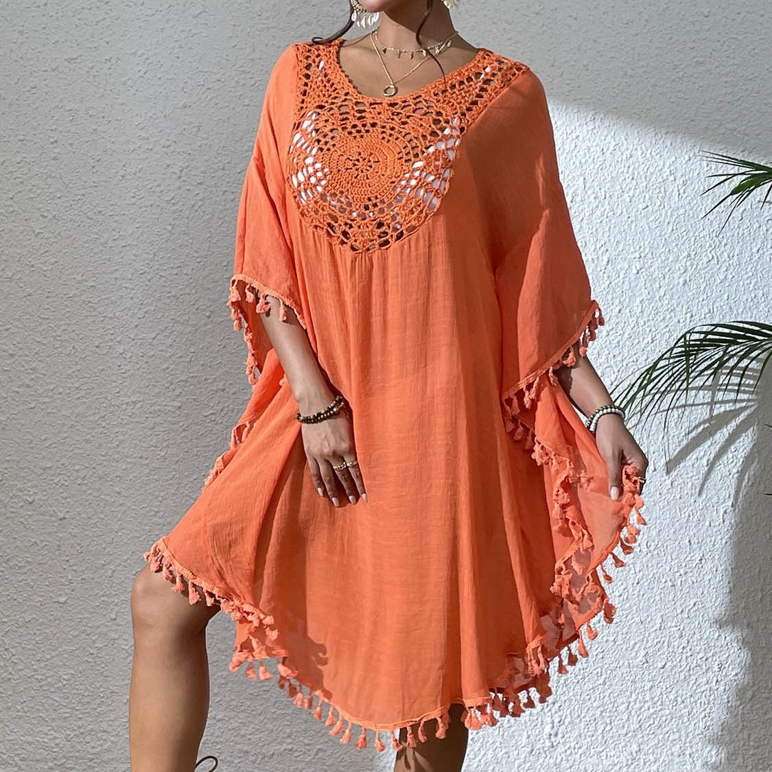 PromiseGift Caftan bohème en crochet et dentelle - Cache-maillot de plage blanc à pompons