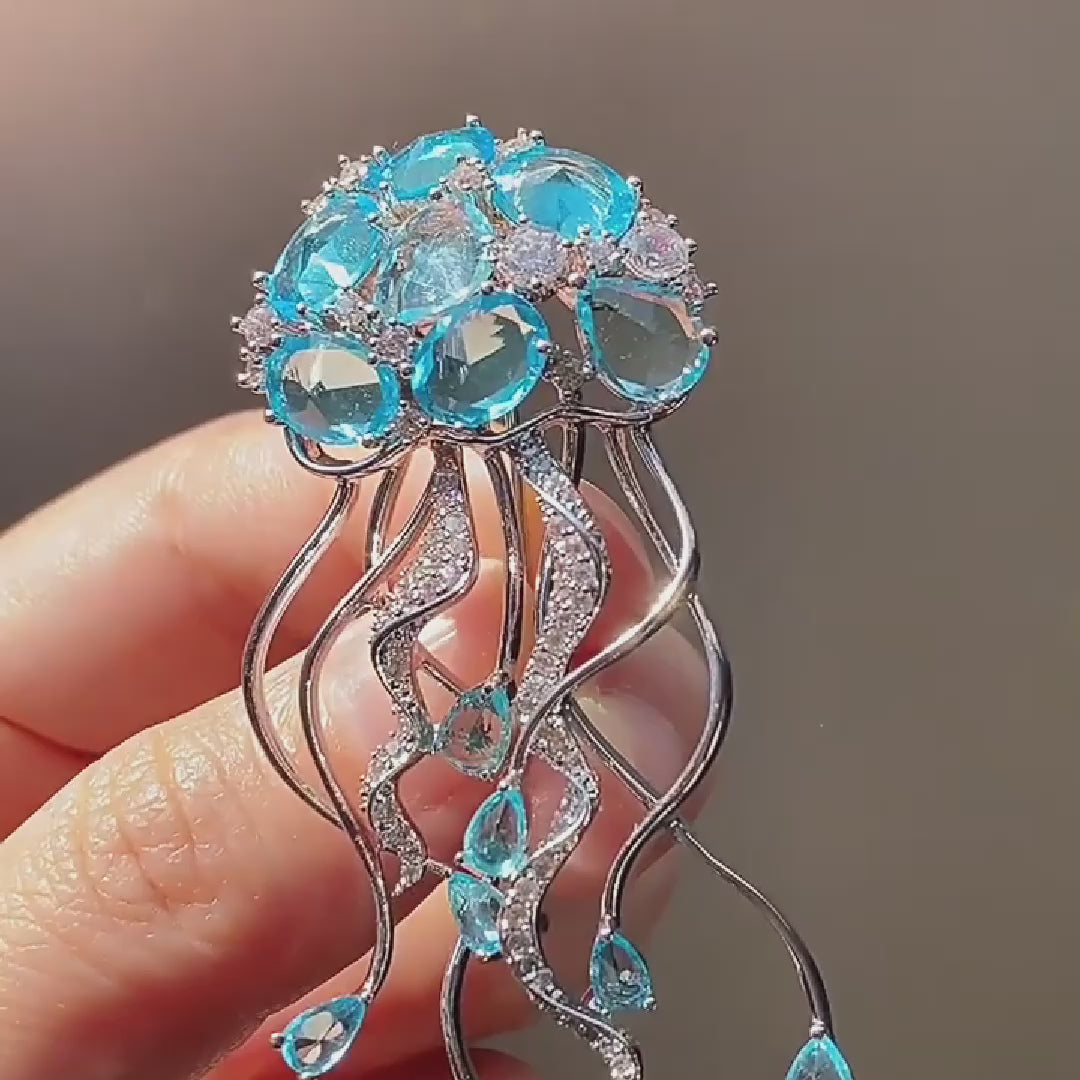 Load video: Marine life brooch crystal aquamarine jellyfish brooch