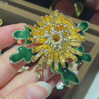 Literary retro chrysanthemum brooch for women Handmade enamel oil-drip flower brooch gift